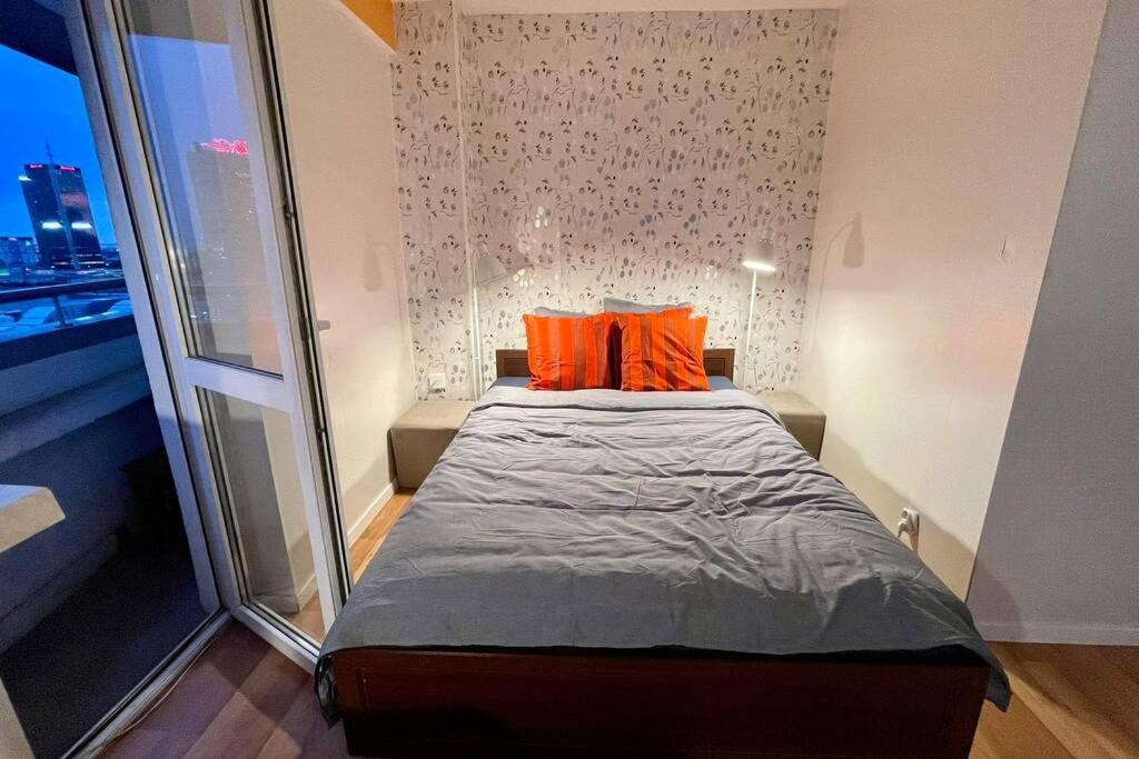 Orange Metro Fast Wifi 1Gbs Big Tv Hbo Appletv Apartment Варшава Екстериор снимка