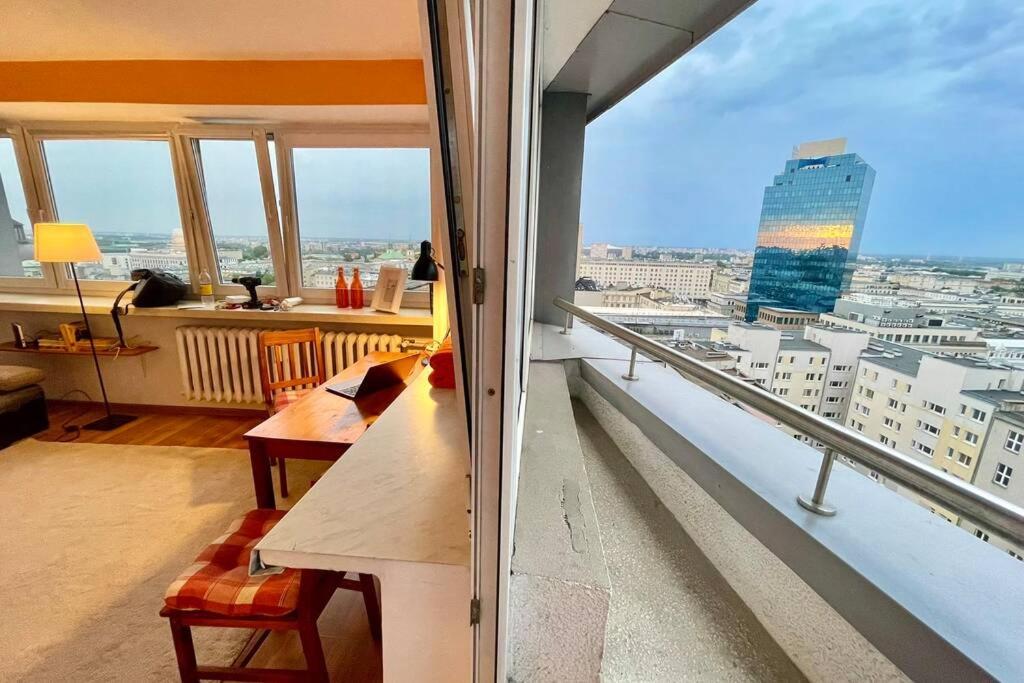 Orange Metro Fast Wifi 1Gbs Big Tv Hbo Appletv Apartment Варшава Екстериор снимка