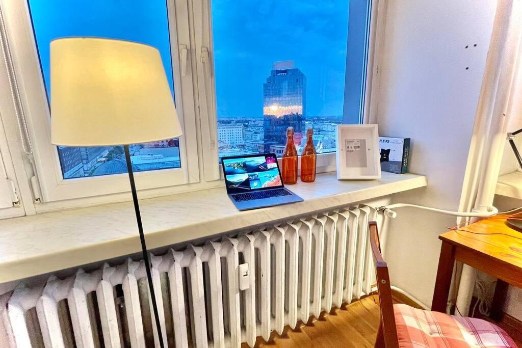 Orange Metro Fast Wifi 1Gbs Big Tv Hbo Appletv Apartment Варшава Екстериор снимка